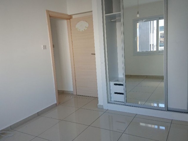 Flat To Rent in Girne Merkez, Kyrenia