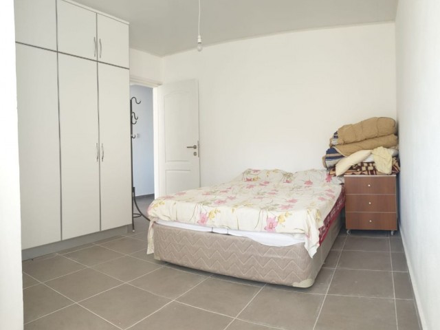 Flat To Rent in Alsancak, Kyrenia