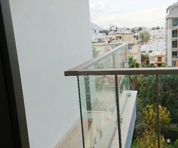 Flat To Rent in Girne Merkez, Kyrenia