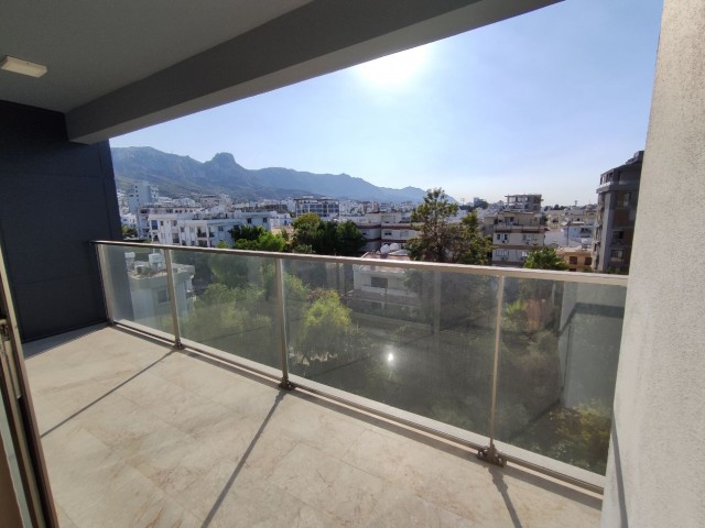 Flat To Rent in Girne Merkez, Kyrenia