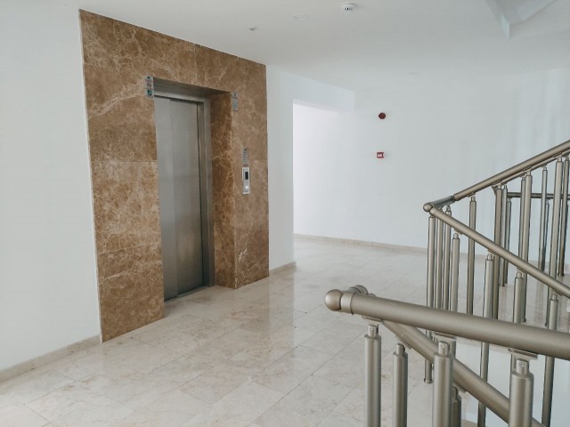 Flat To Rent in Girne Merkez, Kyrenia