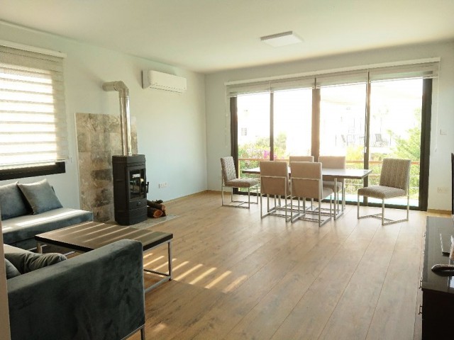Moderne Villa zum Verkauf mit 4+1 Privatpool in der Natur in chatalköy! ** 
