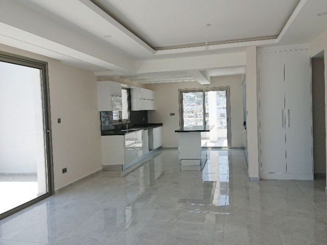 Penthouse For Sale in Girne Merkez, Kyrenia