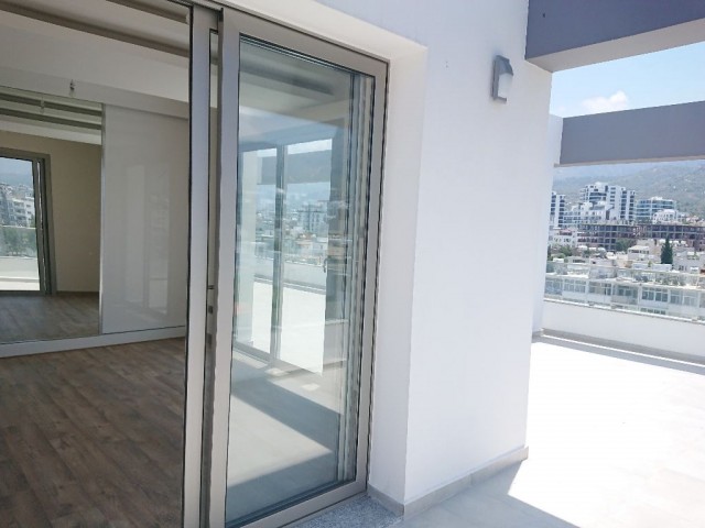 Penthouse For Sale in Girne Merkez, Kyrenia