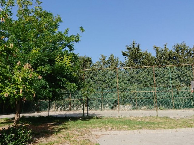 Halb freistehend Kaufen in Karaoğlanoğlu, Kyrenia