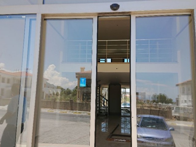 Shop To Rent in Karakum, Kyrenia