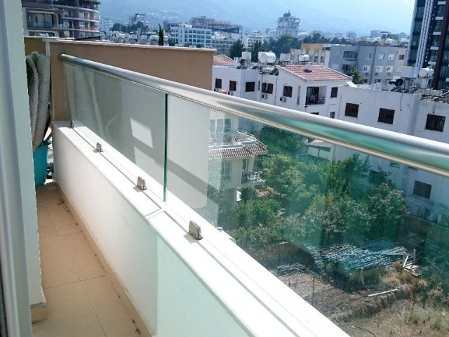 Flat To Rent in Girne Merkez, Kyrenia