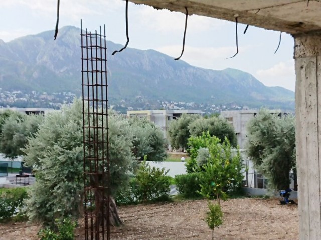 ساختمان ناتمام برای فروش in Çatalköy, گیرنه