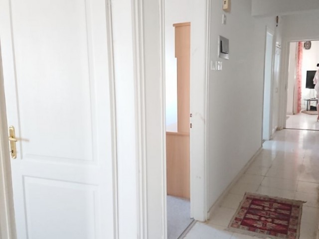 3 + 1 Apartment for Sale in Nicosia with Turkish Title Deed in the Central District on the Highway ** 