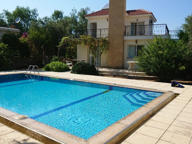 A Villa for Sale with a 3 + 1 Communal Pool with a Well-groomed Mountain Sea View in Edremit! ** 