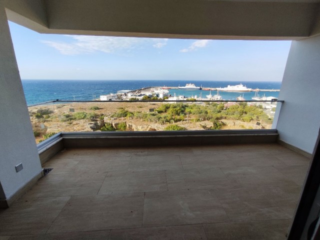 Luxury 3+1 Apartment for Rent/SALE in a Rare Beautiful Beachfront Location in Kyrenia ! ** 