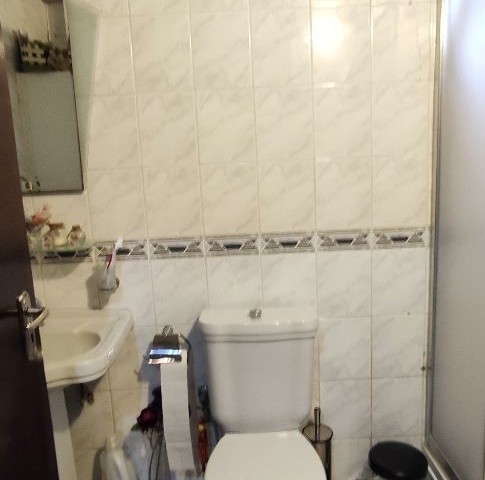 Detached House For Sale in Küçük Kaymaklı, Nicosia