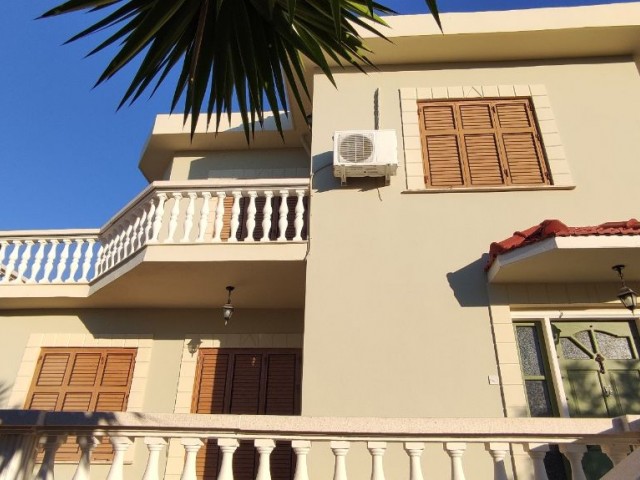 Villa with Private Pool for Rent in Edremit, 1 minute from the Ring Road