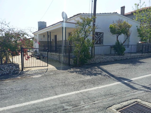 Detached House for Sale in Esentepe