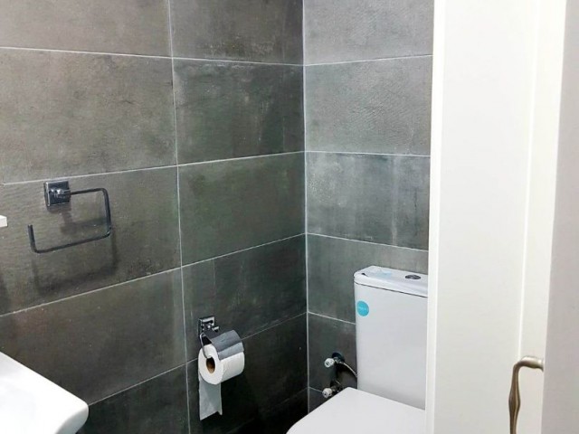 Bellapais'te Teras Kullanımlı Geniş Ferah Şık 2+1 Kiralık Daire