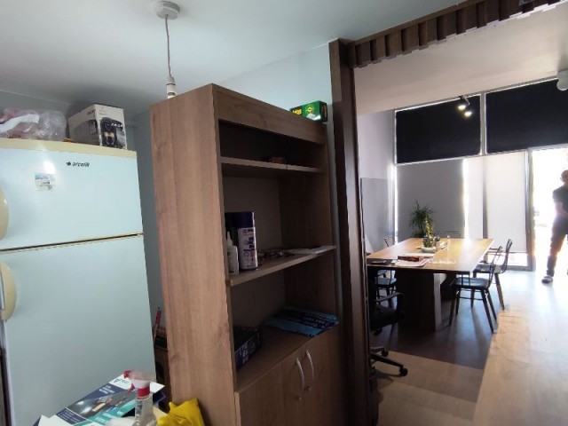 Shop To Rent in Yukarı Girne, Kyrenia