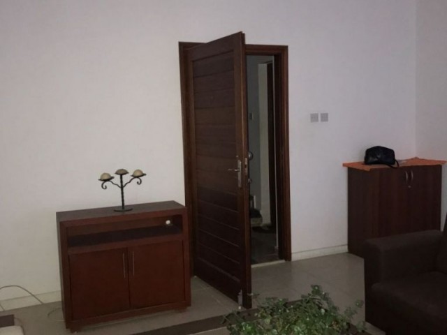 Flat To Rent in Girne Merkez, Kyrenia