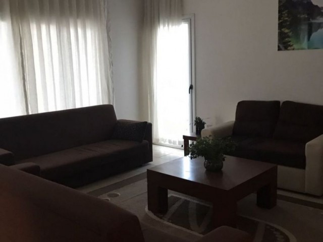 Flat To Rent in Girne Merkez, Kyrenia