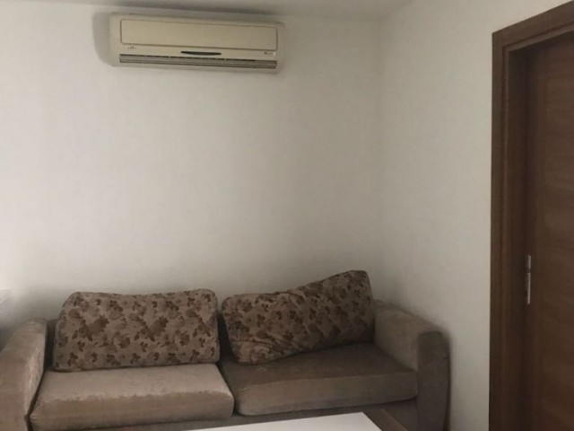 (2+1) flat for rent in Nicosia,with good equipment very close to bus stops and Dereboyu Africans are welcome !