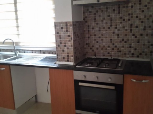 Flat To Rent in Köşklüçiftlik, Nicosia