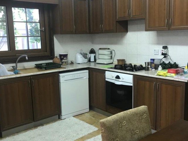 Detached House For Sale in Gönyeli, Nicosia