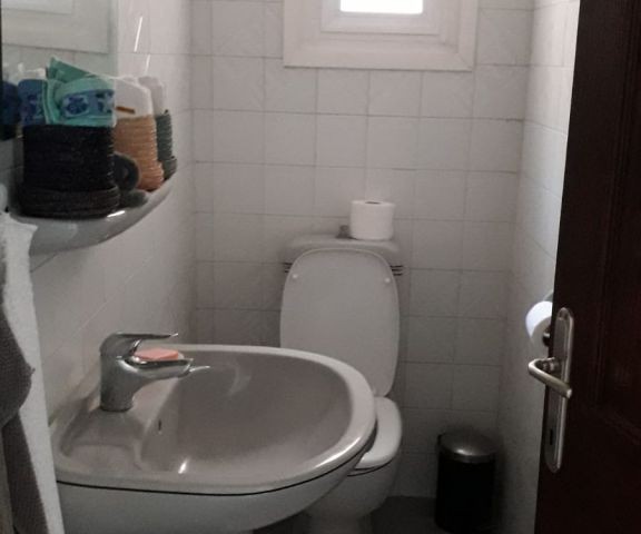 TÜRK KOÇANLI 3+1   DAİRE 150 M2 FULL TADİLATLI