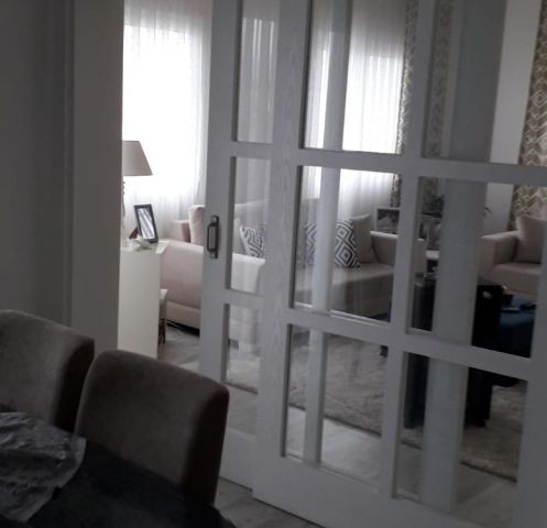 TÜRK KOÇANLI 3+1   DAİRE 150 M2 FULL TADİLATLI