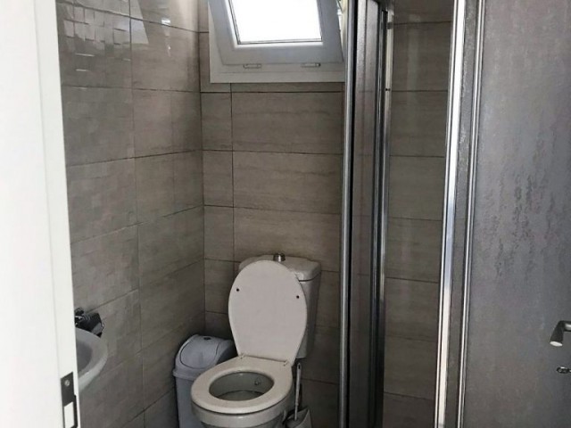 Lefkoşa Göçmenköy Bölgesinde 80 m2  Eşyalı ,2+1  Daire