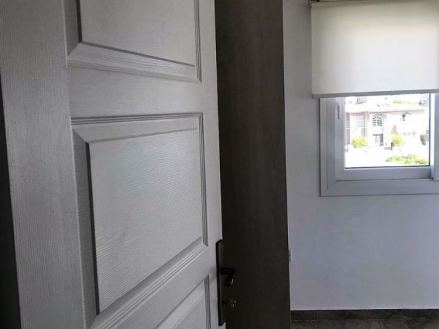 Lefkoşa Göçmenköy Bölgesinde 80 m2  Eşyalı ,2+1  Daire