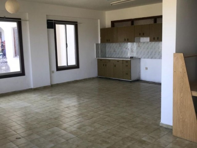 Flat For Sale in Girne Merkez, Kyrenia