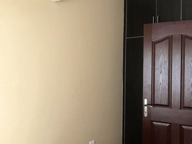 Lefkoşa / Köşklüçiflik 'te, 2+1 ,Aylık Ödemeli ,Her Oda Klimalı,90 M2 Kiralık Daire