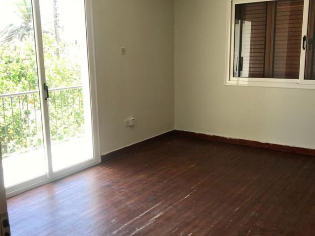 Flat To Rent in Köşklüçiftlik, Nicosia