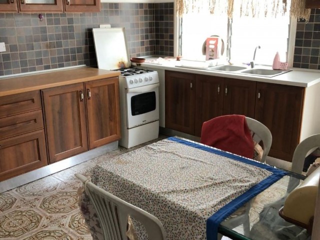 Flat To Rent in Köşklüçiftlik, Nicosia