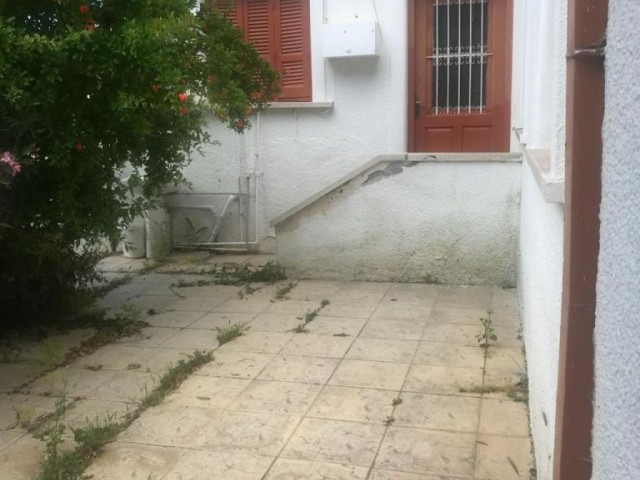 Detached House To Rent in Çağlayan, Nicosia