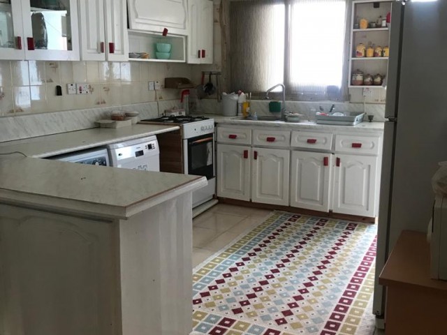 Flat To Rent in Köşklüçiftlik, Nicosia