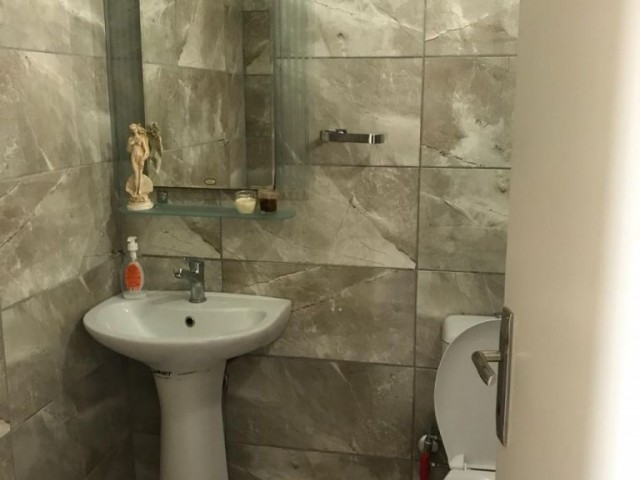 Flat For Sale in Köşklüçiftlik, Nicosia