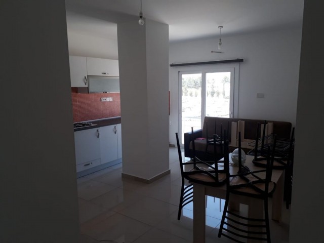 Flat To Rent in Güzelyurt Merkez, Guzelyurt