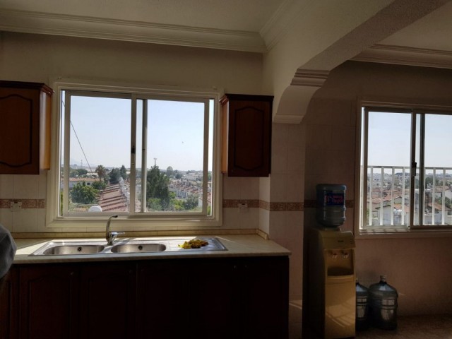  Satılık Ana Cadde Üzerinde Türk Koçanlı Eşyalı Daire (120 m2)