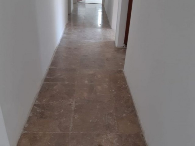 Flat To Rent in Köşklüçiftlik, Nicosia