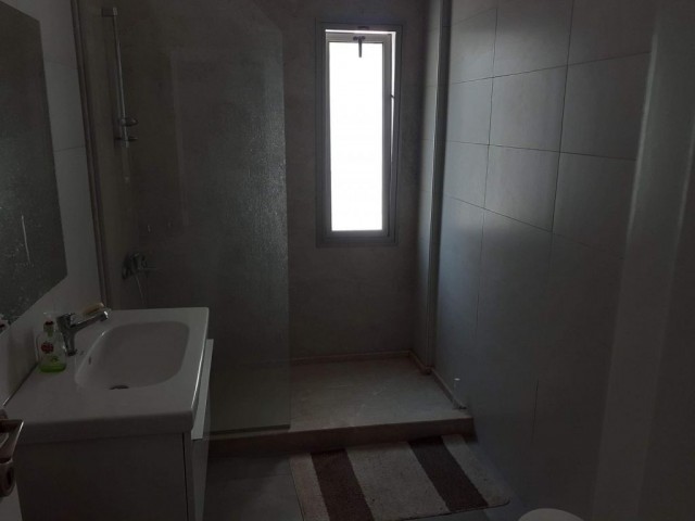 Lefkoşa'nın En Gözde Yeri Olan Dereboyu / Kumsal'da  2+1 Full Eşyalı 115 m2 Daire