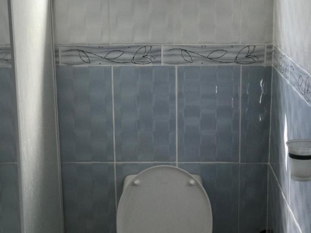 Göçmenköy'de Önde Ve Arkada Bahçeli Eşyalı Kiralık Villa 