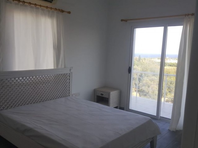 Flat To Rent in Alsancak, Kyrenia