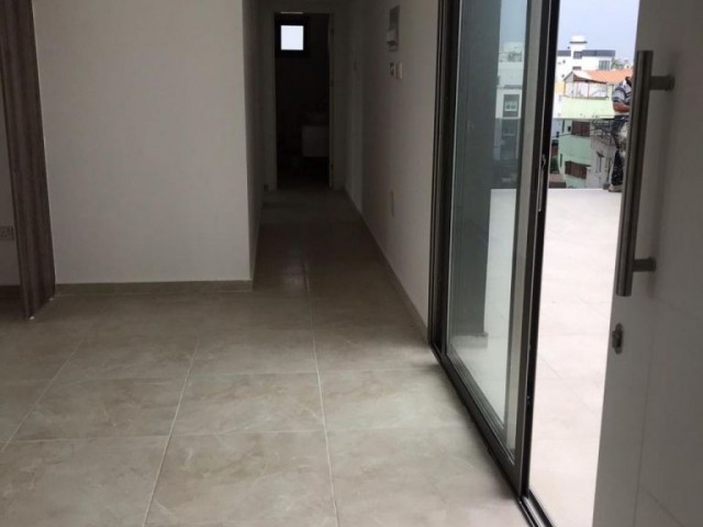 Marmara'da  Türk Tapulu  210 m2 Terasta Barbecue Klimali  PENTHOUSE SON 1 ADET - KDV+ Trafo Ödenmiş    !!!