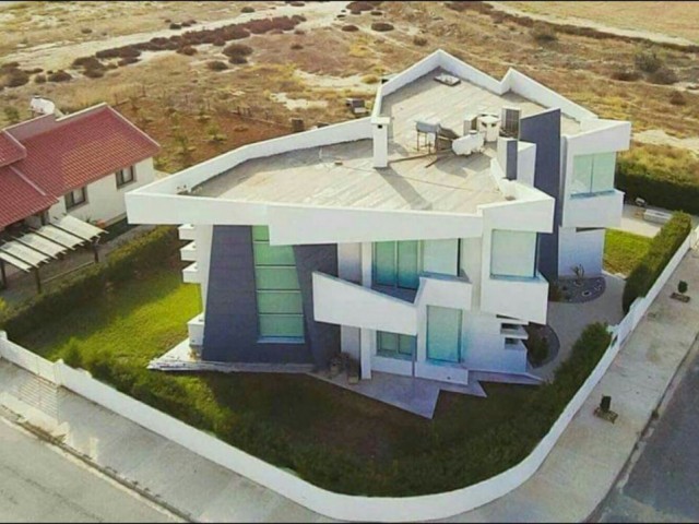 330 m2 Villa mit Aussicht auf das Leben in Famagusta da Ultra LU Llogara ! +90 542 861 62 72 - +90 533 843 21 39 ( Fatos) Offen Für Den Austausch Mit Der Villa Mit Aussicht In Kyrenia ** 