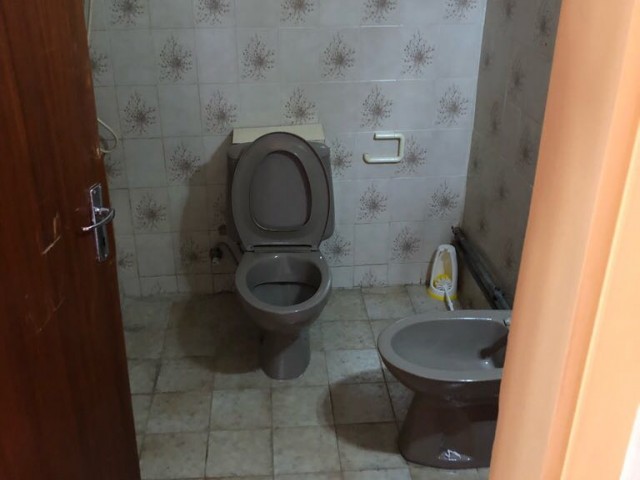 Flat To Rent in Köşklüçiftlik, Nicosia