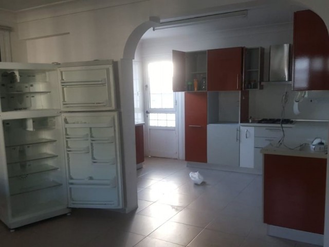 Flat To Rent in Köşklüçiftlik, Nicosia