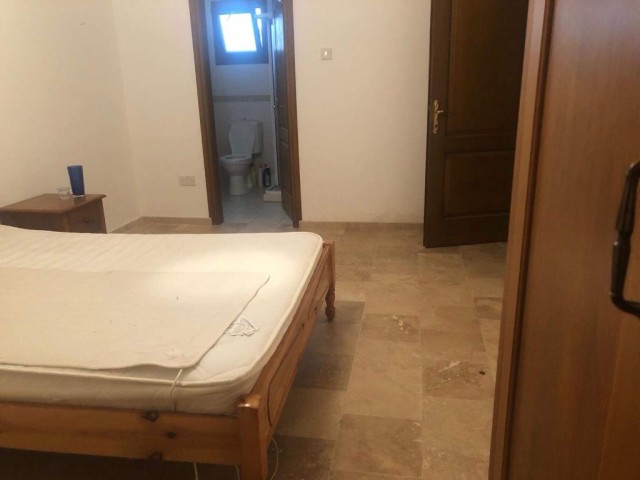 Girne  Alsancak'da (150 m2) 3+1 Dag Ve  Deniz Manzarali Daireler