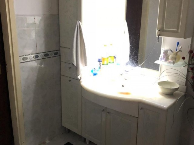 Flat To Rent in Köşklüçiftlik, Nicosia