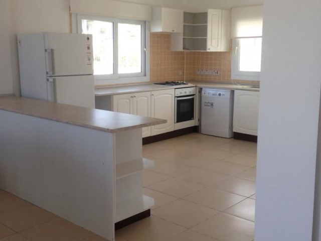 Villa To Rent in Alsancak, Kyrenia