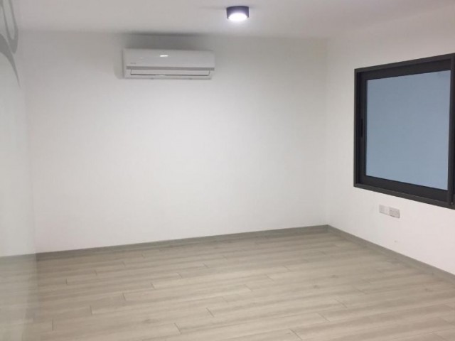 Office To Rent in Karaoğlanoğlu, Kyrenia